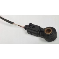 Датчик stukowy volkswagen гольф v 1.6 fsi 030905377c