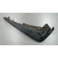 Брызговик перед. левая Volvo S40 2004- 2008 30764296