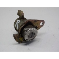 Вставка замка двери прав. Suzuki Liana (2001 - 2007) 8227054840