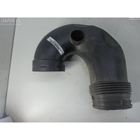 Патрубок воздушного фильтра Audi Q3 8U (2011-2018) 2012 8U0129618B