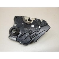 Замок двери передней правой Toyota Yaris (2005 - 2011) 6903047070