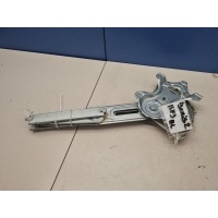 Стеклоподъемник передний левый Toyota Yaris 2005-2011 698200D041