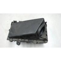 Корпус воздушного фильтра Volkswagen Golf 4 1997-2005 1999