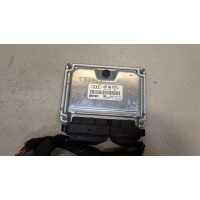 Блок управления двигателем Audi A4 (B6) 2000-2004 2004 038906019lj