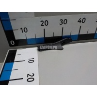 Накладка лобового стекла левая Renault Sandero (2009 - 2014) 8200763640