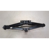 Домкрат Audi Q7 2006-2009 2007 8R0011031