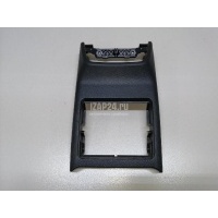 Накладка (кузов внутри) VAG Octavia (A7) (2013 - 2020) 5E08572899B9