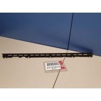 Кронштейн уплотнителя двери передней левой Audi A6 C6 2004-2011 4F0831345B