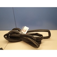 Уплотнитель двери передней правой Mitsubishi Outlander CW XL 2006-2012 5725A030