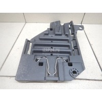 Кронштейн фар левый Land Rover Discovery Sport 2014 LR066965