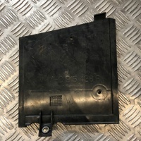 Крышка корпус akumulatora volkswagen t5 7h0915438f
