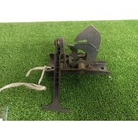Крюк замка капота Mercedes-Benz E-Class W211 2006 A2118800664