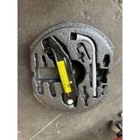 Volkswagen audi пенополистирол домкрат 1k0012115f