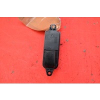 Переключатель подъема стекло правая передняя cd8566370 mazda 5 cr 09 год