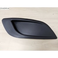 Решетка в бампер левая Api Focus II 2005-2011 Ford FD062000G-3L00,FD062000G3L00,1538834,8M5119953BE