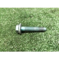 болт VW Touareg 2002-2010 2005 N10217103