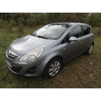 Opel corsa cdti 2012r кондиционер , 2 комплект шин