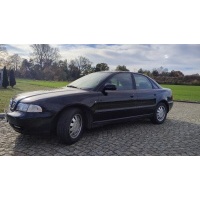 Audi a4 1.6 бензин