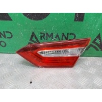 Фонарь внутренний Toyota Camry 8 XV70 2017-нв 8158133320