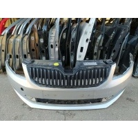 Бампер передний Skoda Octavia A7 2015 5E0807221