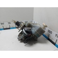 Блок ABS (насос) Mitsubishi Pajero/Montero III (V6, V7) (2000 - 2006) MR977461