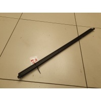 Накладка стекла задней левой двери Volkswagen Golf 7 2012-2020 5G6839479B