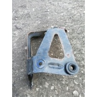 Крепление akumulatora audi a4 b7 038131529l