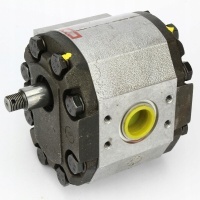 Насос насос форд tw 83945584