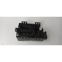 Корпус блока предохранителей Opel Astra J 2011 13302321