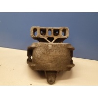 Опора КПП левая Skoda Octavia A4 1U 1997-2011 1J0199555AK