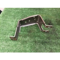 кронштейн (сопут. товар) Land Rover 2003 SNU000010