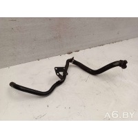 Трубка охлаждающей жидкости металлическая Audi 80 B4 1995 028121065D