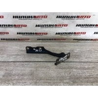 Петля капота Mitsubishi Lancer 9 2006 MN126934