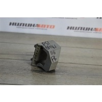 Крепление радиатора BMW 1 E81 E82 E87 E88 2006 17117526444