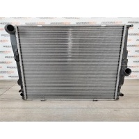 Радиатор охлаждения BMW 3 E90 E91 2010 17117564654