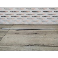 Уплотнитель стекла двери Volvo XC60 1 2011 31371111
