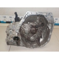 МКПП (механическая коробка переключения передач) Renault Duster 2012 320107700R