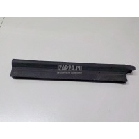 Уплотнитель капота Land Rover Range Rover Sport 2013 LR034447