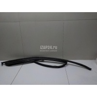 Уплотнитель стекла двери VAG Octavia (A7) (2013 - 2020) 5E0837432A5AP