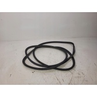 Уплотнитель люка audi a6 c7 avant 4g9877459a