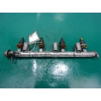 Kia joice 2.0 16v накладка впрыска 9250930011