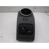 Дефлектор воздушный (салон) Land Rover Discovery III 2004-2009 JBD500150WCQ