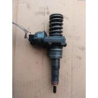 Форсунка топливная Volkswagen Passat B5+ (GP) 2004 038130073BC