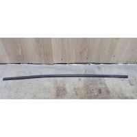 Уплотнитель стекла передней двери левой VW Touran 2003-2010 2007 1T0837471B9B9