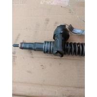 Форсунка топливная Volkswagen Passat B5+ (GP) 2004 038130073BC