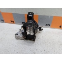 Опора двигателя Toyota Matrix 2004 1230522270