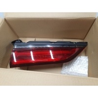 Фонарь в крышку левый Lexus LX 570 URJ200 2007- 8159160420