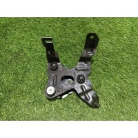 Кронштейн блока ABS Land Rover Velar L560 2019 LR092528, j8a22c325