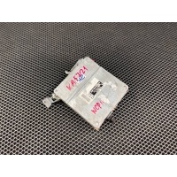 блок управления двигателем Toyota Yaris Verso 2000 8966152280,8966152420