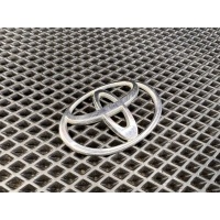 значок (эмблема) крышки багажника Toyota Yaris Verso 2000 7547113060
